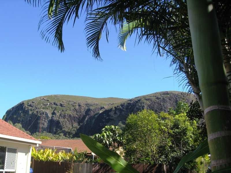 Unit 1/26 Jarnahill Drive, Mount Coolum QLD 4573