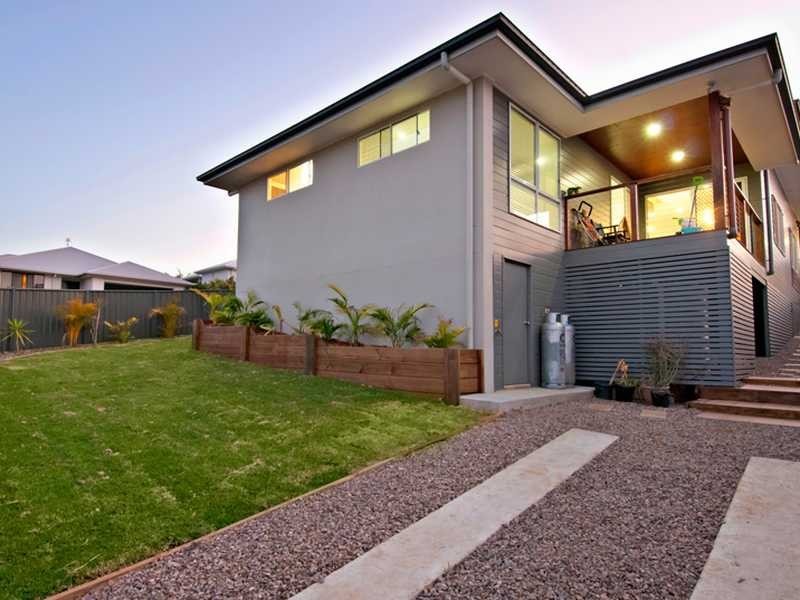 2 Kindal Court, Palmwoods QLD 4555