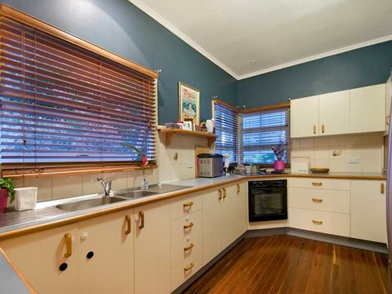 4 Isabella Avenue, Nambour QLD 4560