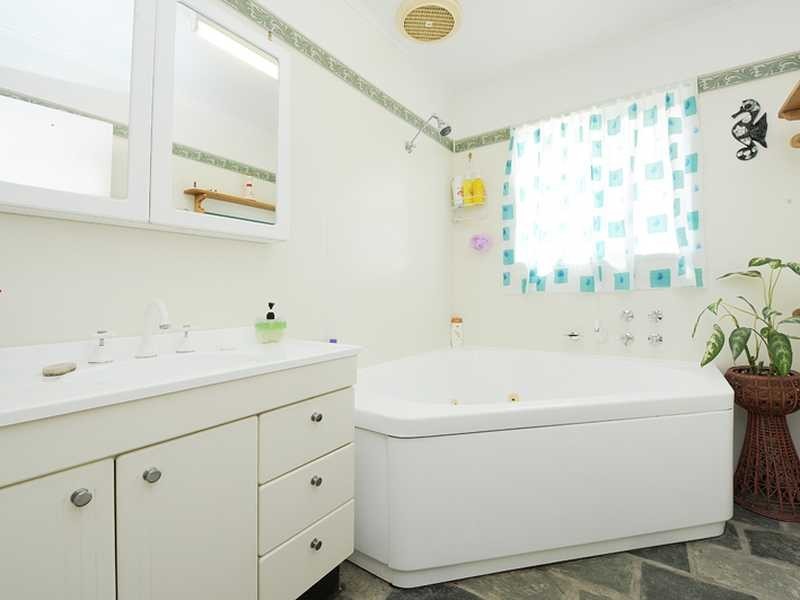 453 Bli Bli Road, Bli Bli QLD 4560