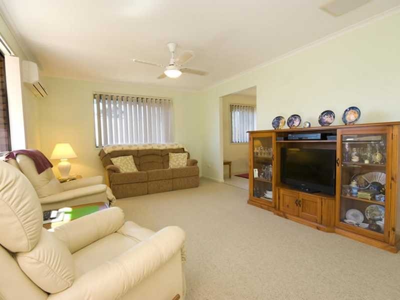 17 Lachlan Avenue, Nambour QLD 4560