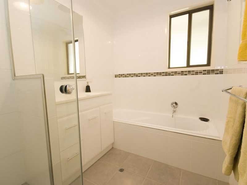 17 Lachlan Avenue, Nambour QLD 4560