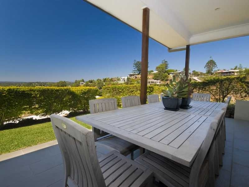 7 Shelly Court, Nambour QLD 4560