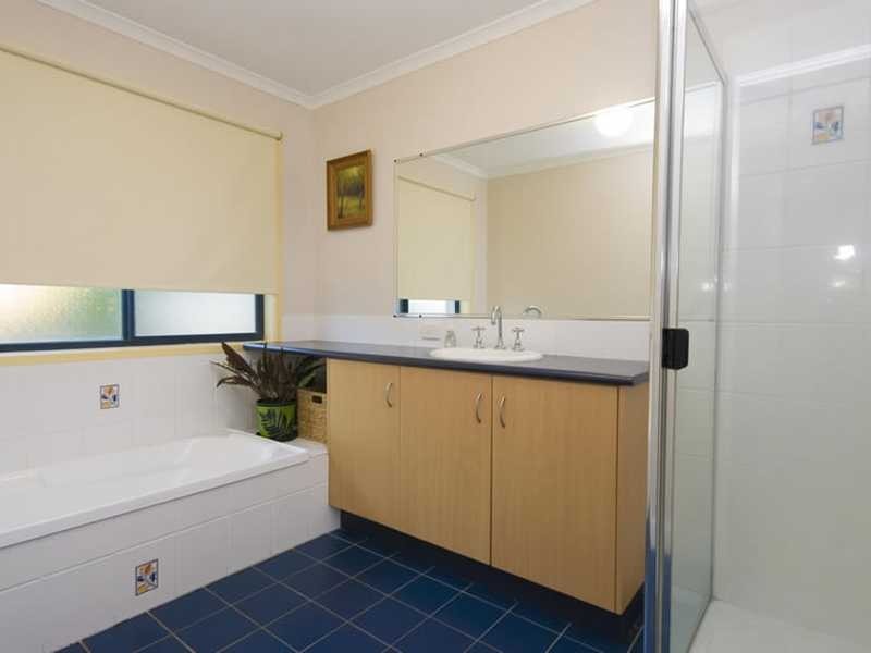 28 Gardenvale Drive, Nambour QLD 4560