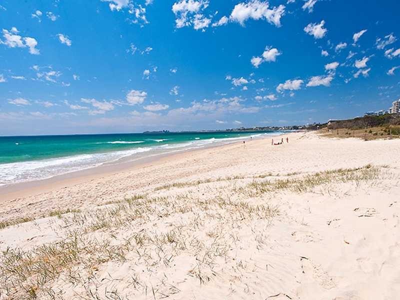 Unit 1/2 Alexandra Parade, Maroochydore QLD 4558