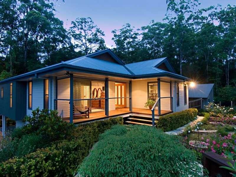 25 Yellow Cedar Place, Palmwoods QLD 4555