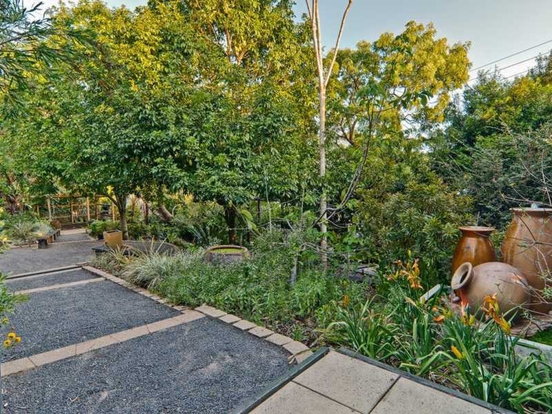 7 Oxleigh Crescent, Nambour QLD 4560