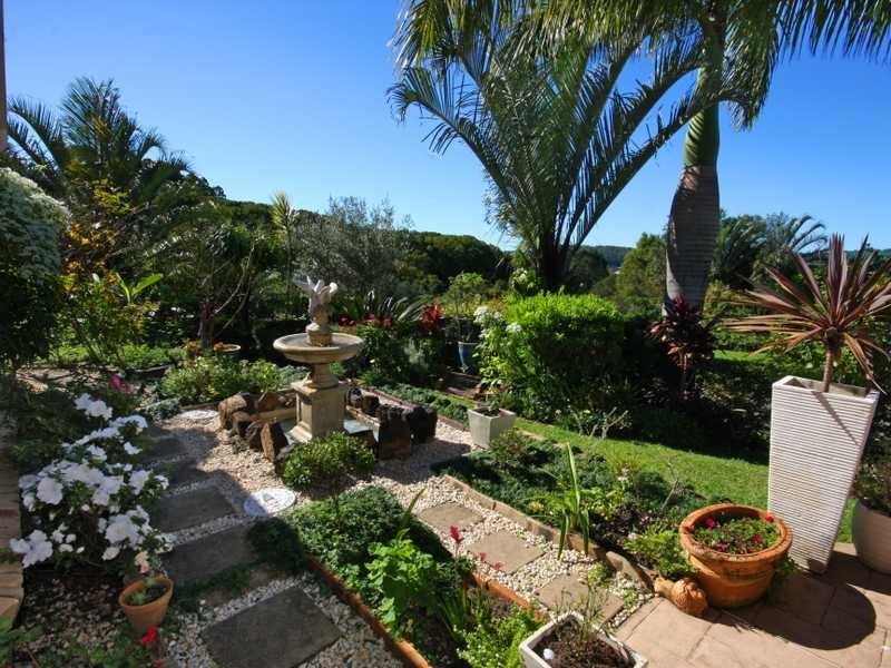 2 Albatross Avenue, Nambour QLD 4560