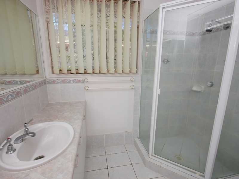 2 Albatross Avenue, Nambour QLD 4560