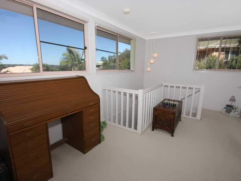 2 Albatross Avenue, Nambour QLD 4560