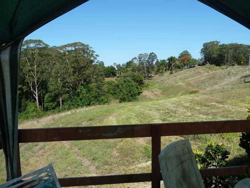 71 Towen Mountain Road, Towen Mountain QLD 4560