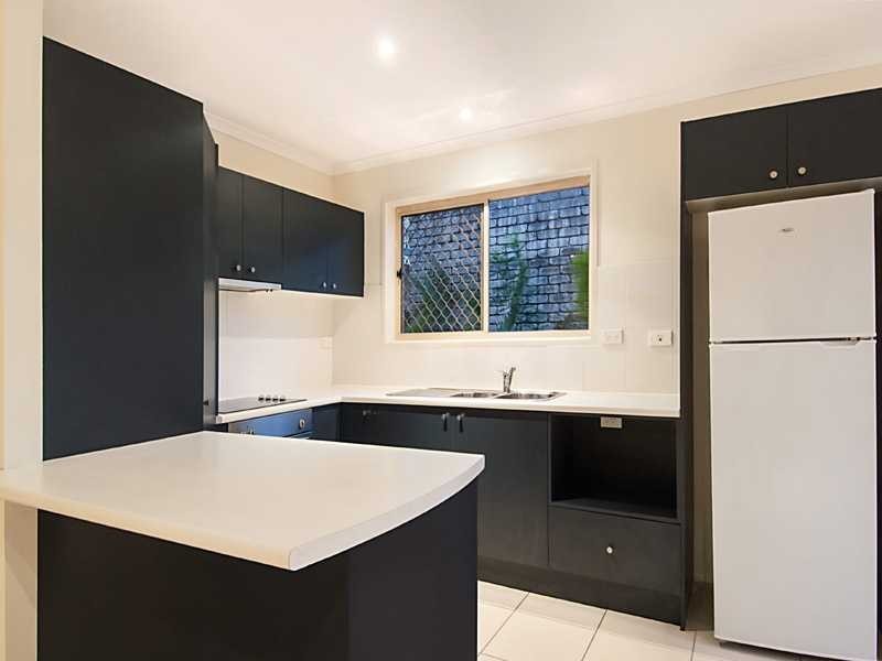 Duplex 2/32 Doolooma Street, Mountain Creek QLD 4557