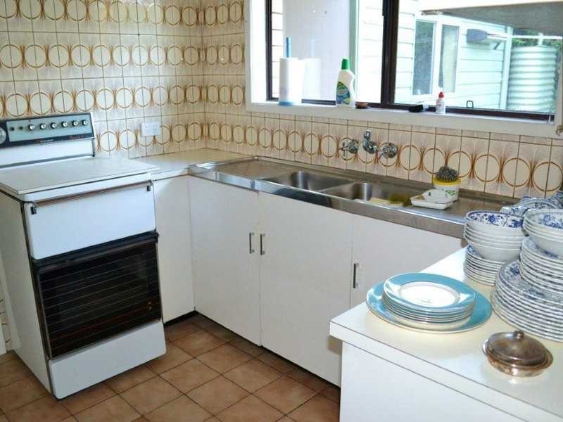 16 Girraween Drive, Nambour QLD 4560