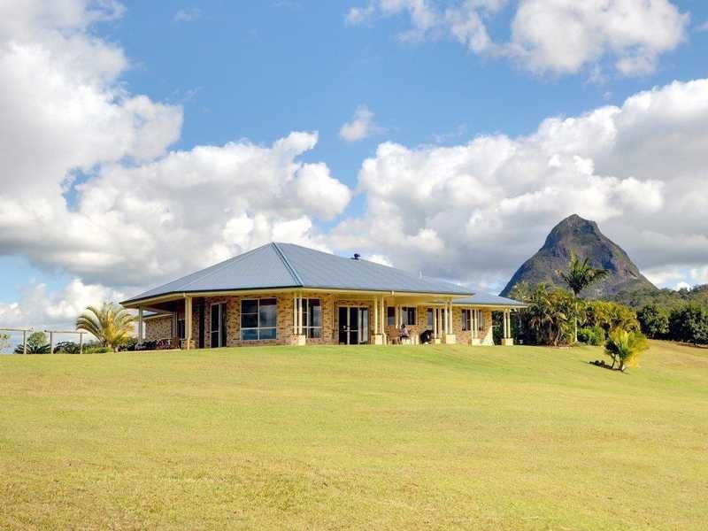 Glass House Mountains QLD 4518