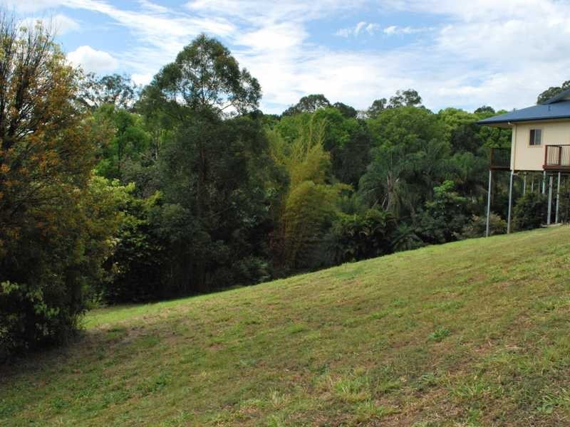 3 Paradise Place, Nambour QLD 4560