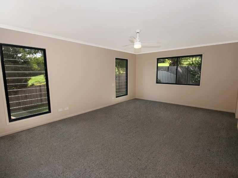 3 Fernlea Street, Burnside QLD 4560