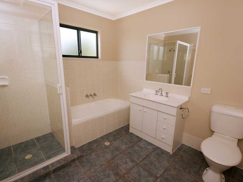 3 Fernlea Street, Burnside QLD 4560