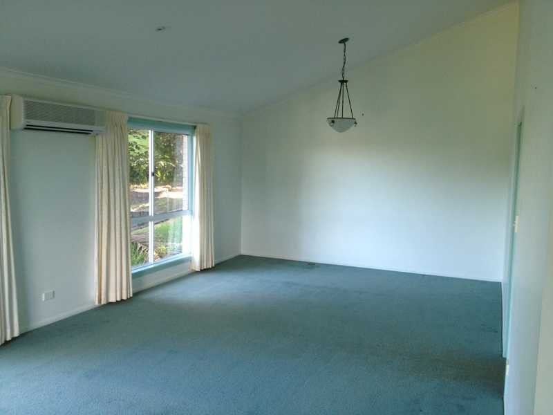 6 Coral Court, Nambour QLD 4560