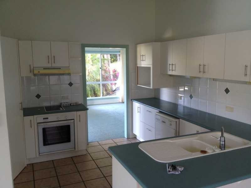 6 Coral Court, Nambour QLD 4560