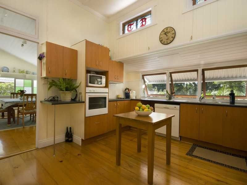 14 Mount Pleasant Road, Nambour QLD 4560