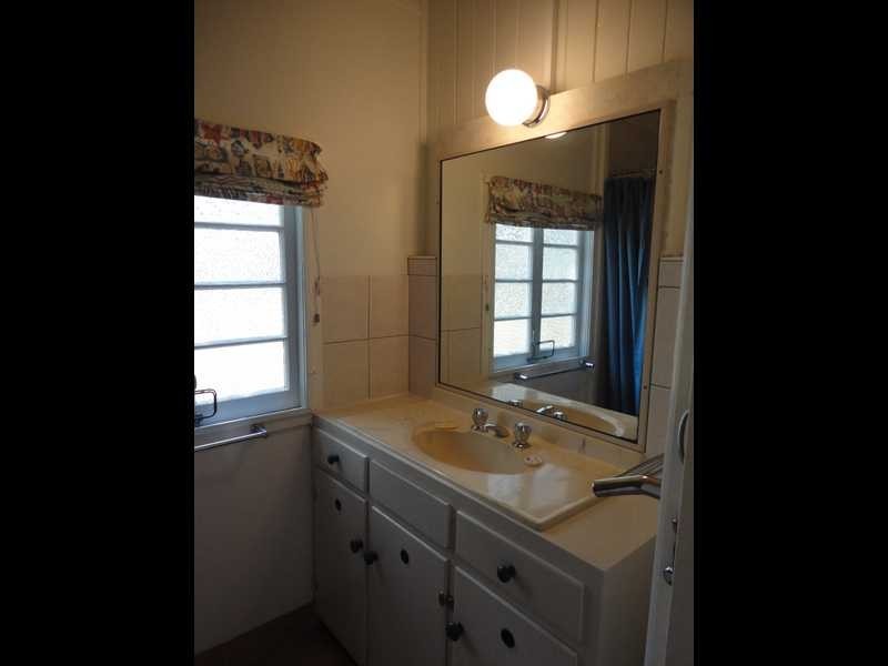 10 Hocking Street, Nambour QLD 4560