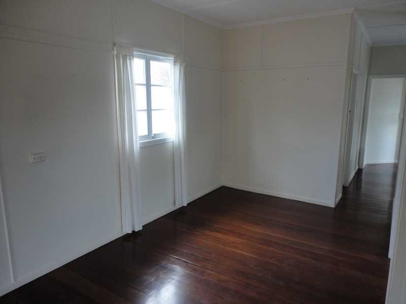 16 George Street, Nambour QLD 4560