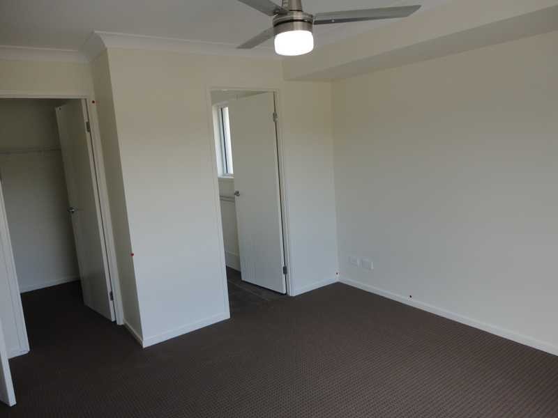 4 Moss Day Place, Burnside QLD 4560