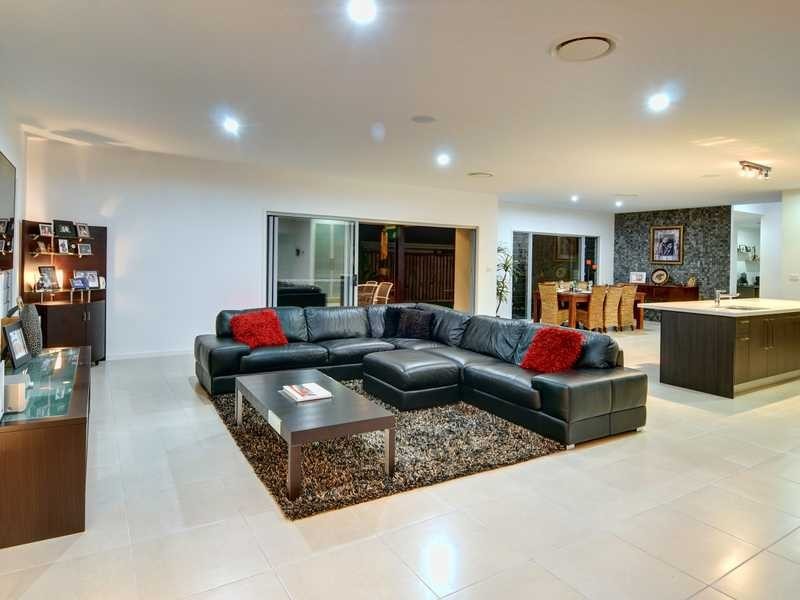 15 Aland Place, Palmwoods QLD 4555