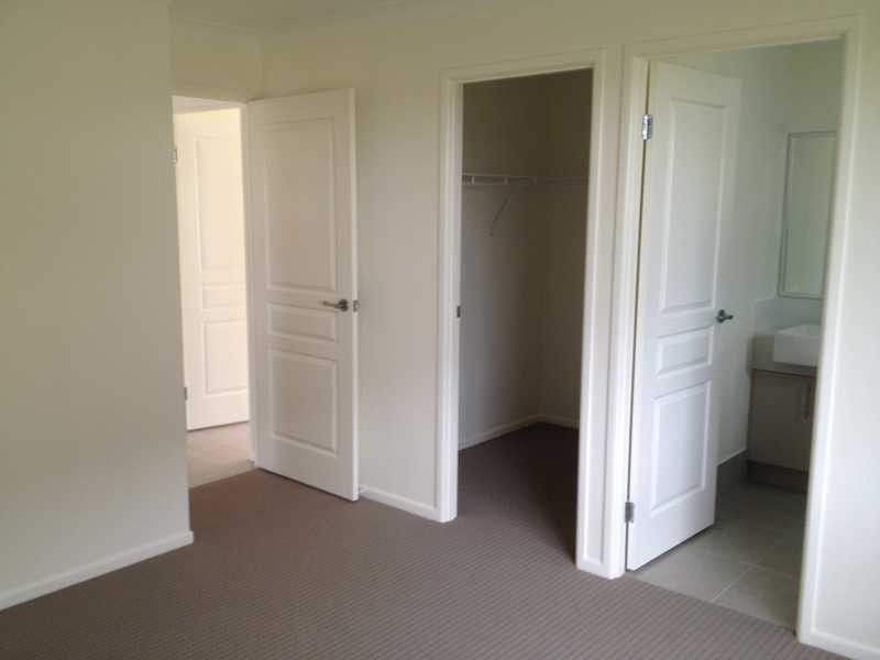 6 Moss Day Place, Nambour QLD 4560