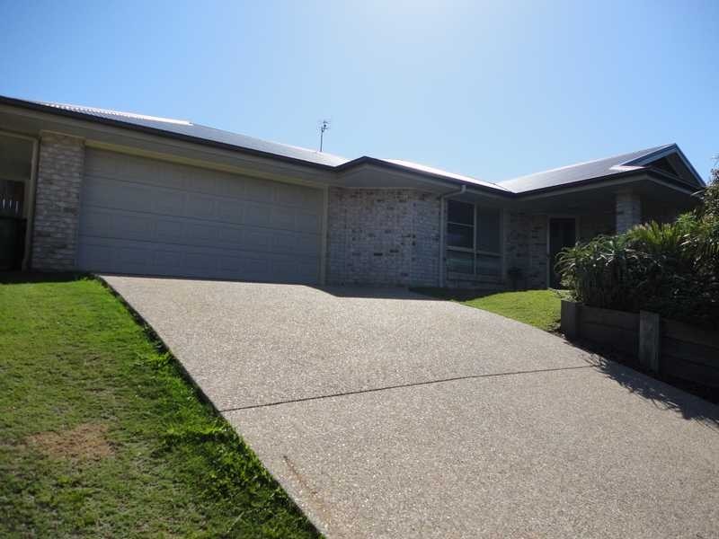 27 Robertson Drive, Burnside QLD 4560