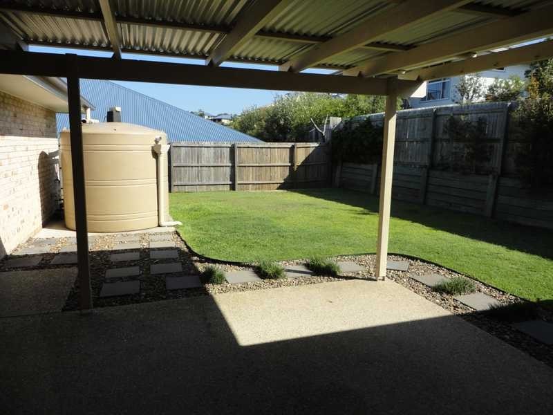 27 Robertson Drive, Burnside QLD 4560