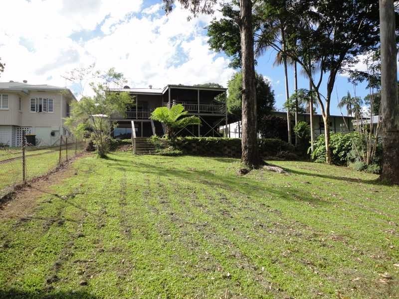 12 George Street, Nambour QLD 4560