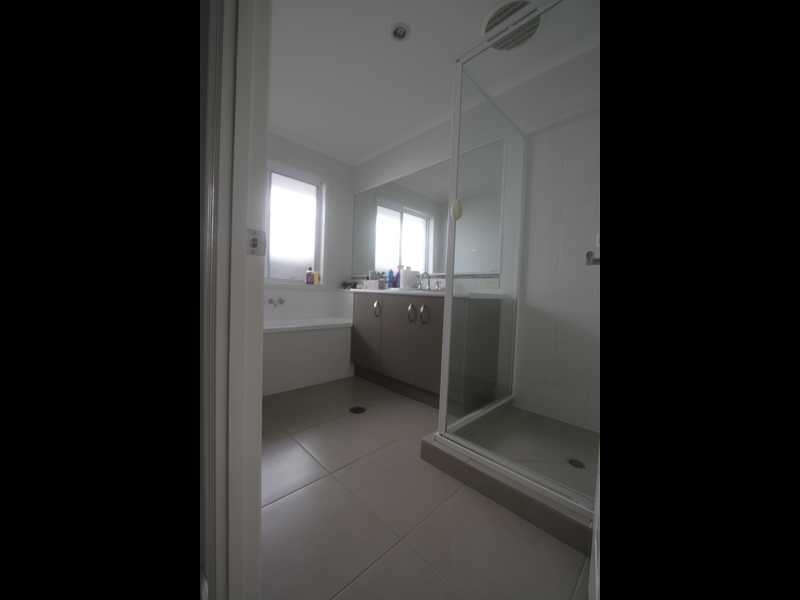 4 Ribbonwood Street, Sippy Downs QLD 4556