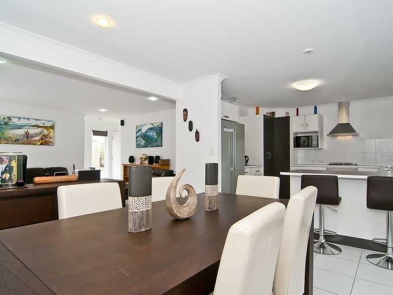 2/12 Erbacher Road, Nambour QLD 4560