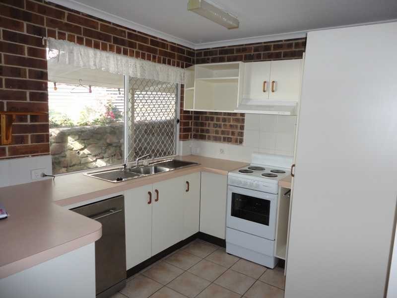 12 Glenbrook Drive, Nambour QLD 4560