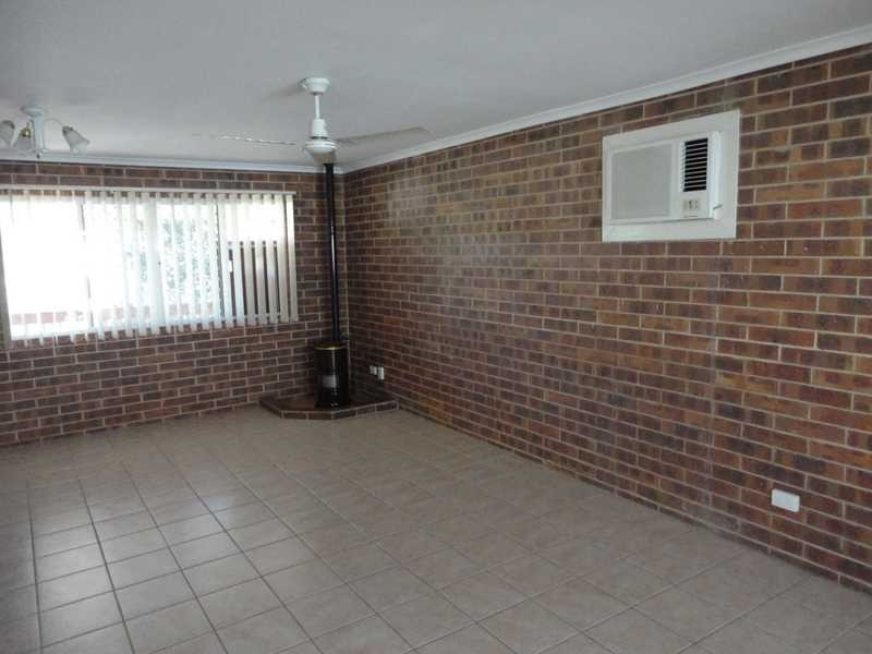 12 Glenbrook Drive, Nambour QLD 4560