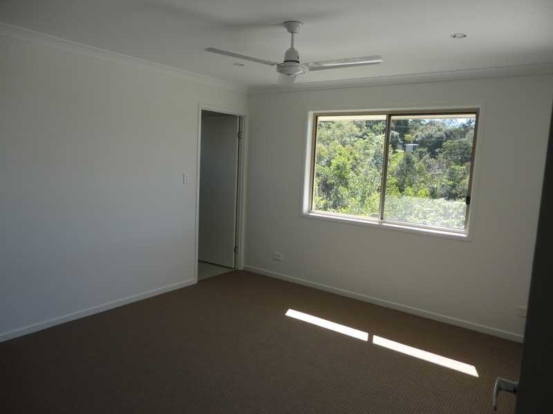 9 Wallace Close, Coes Creek QLD 4560
