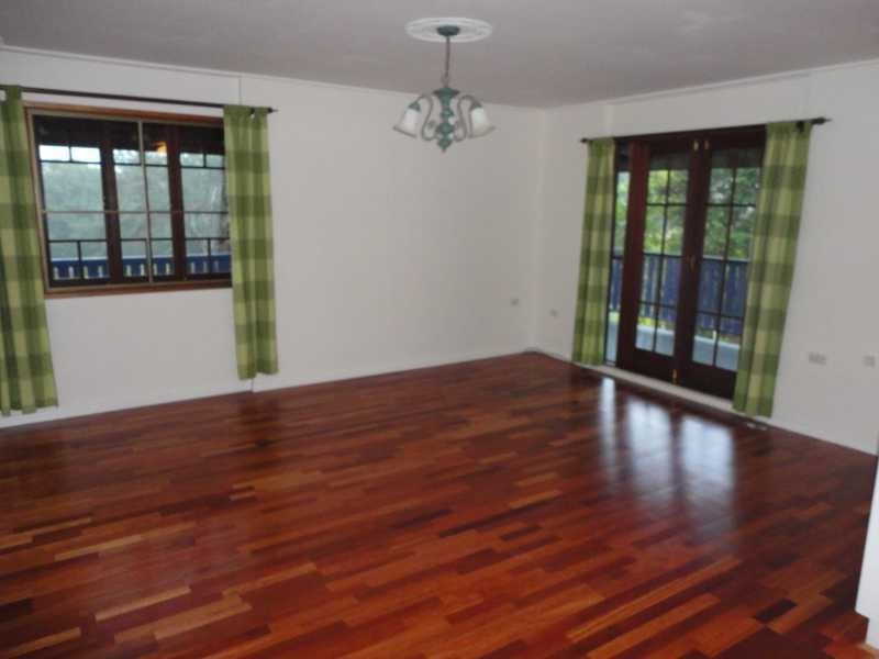 16 Petrie Creek Road, Nambour QLD 4560