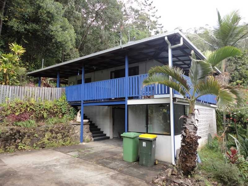 16 Petrie Creek Road, Nambour QLD 4560