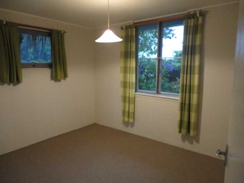 16 Petrie Creek Road, Nambour QLD 4560