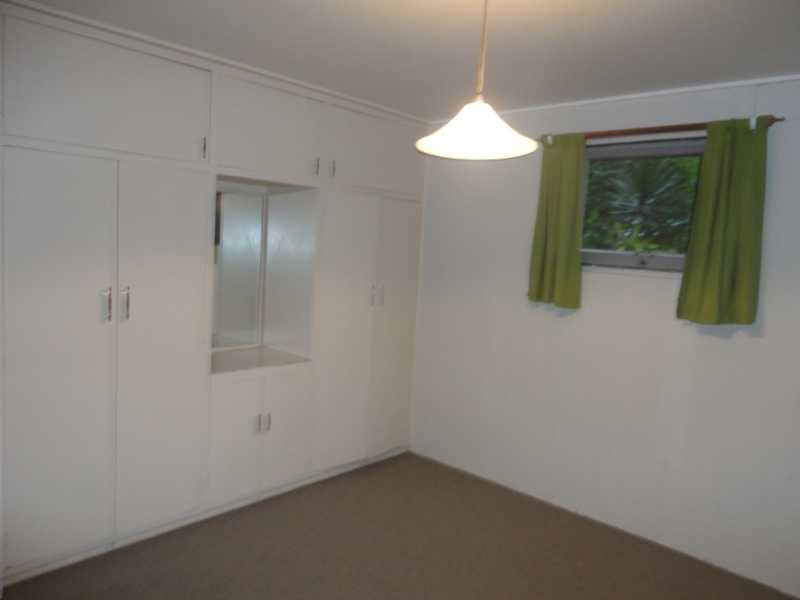 16 Petrie Creek Road, Nambour QLD 4560