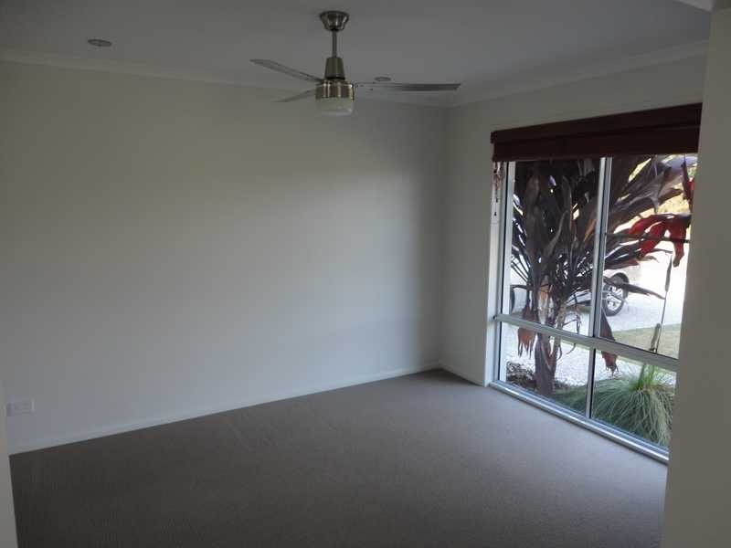28 Grimes Terrace, Burnside QLD 4560