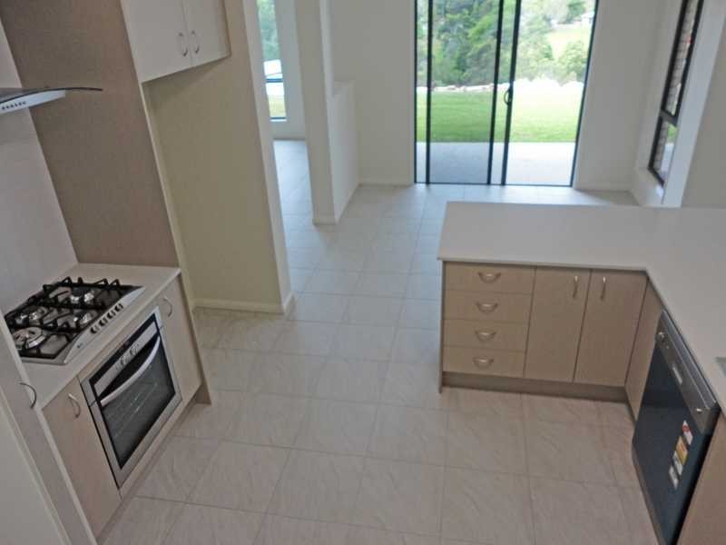 6 Longview Place, Woombye QLD 4559