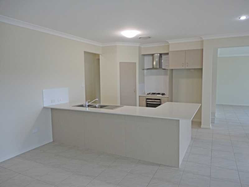 6 Longview Place, Woombye QLD 4559