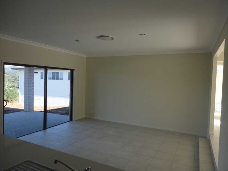 6 Longview Place, Woombye QLD 4559