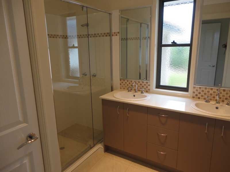 6 Longview Place, Woombye QLD 4559