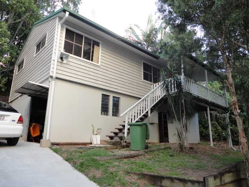 8 Bailey Street, Nambour QLD 4560