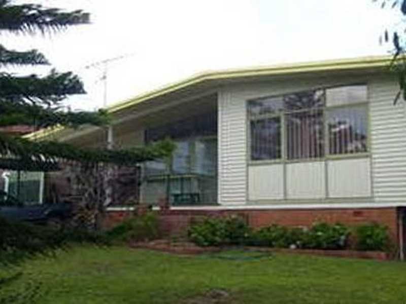 15 Waterfall Road, Nambour QLD 4560