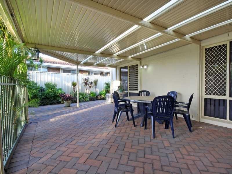 2 Coomaroo Crescent, Minyama QLD 4575
