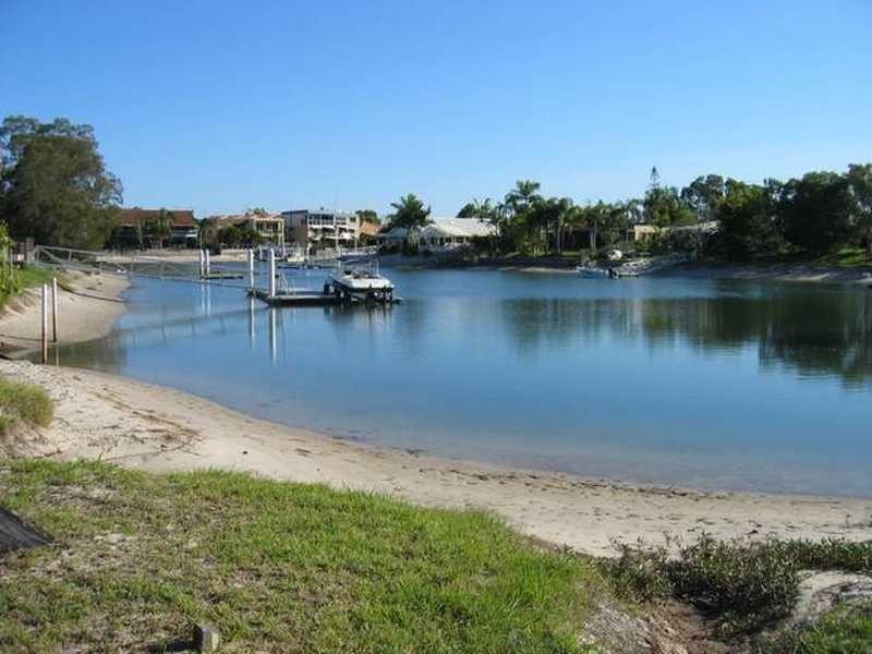 4 Yulunga Place, Mooloolaba QLD 4557